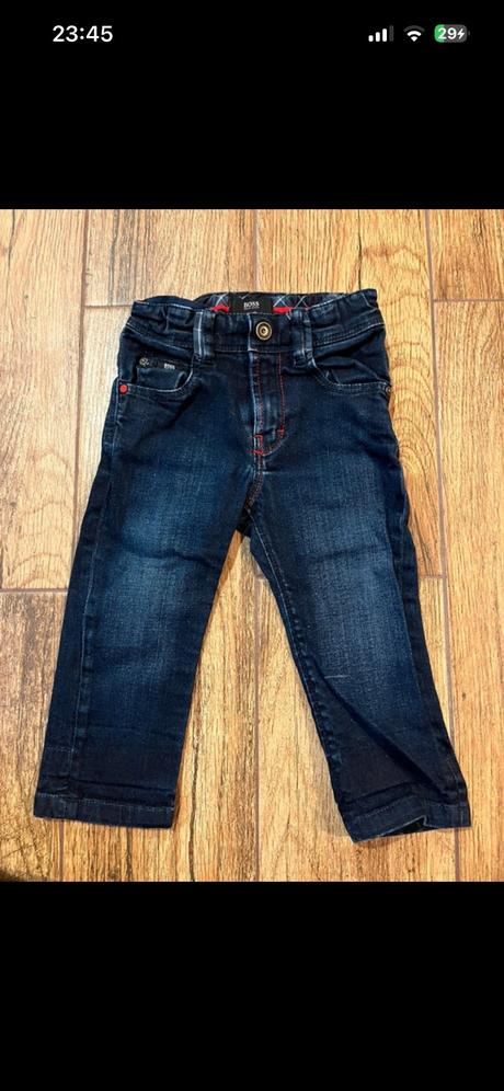 Frajerské rifle, hugo boss,80