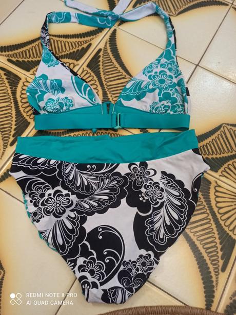 Dvojdielne obojstranné plavky, s