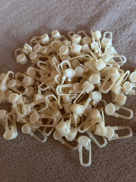 Štipce na záclony,