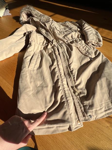 Zimna dievcenska bunda, reserved,158