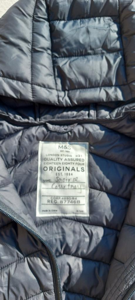 Lahky sustiakovy kabatik, marks & spencer,122