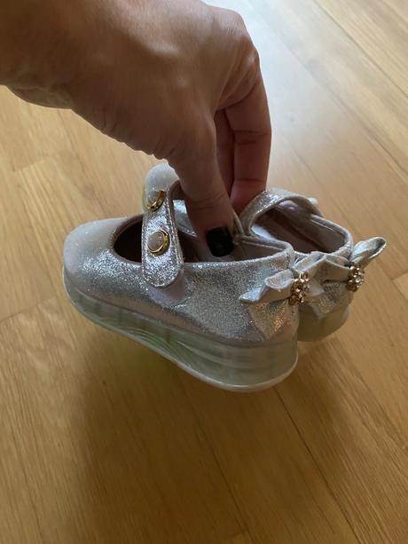 Strieborné topánočky vel 22, 22