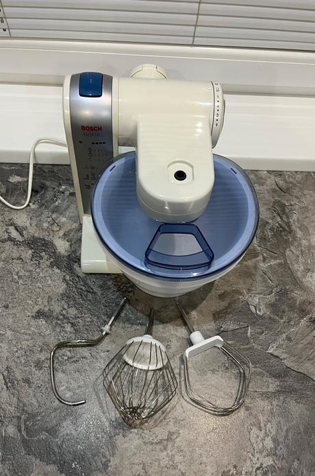 Bosch mum 4500/05 exclusiv jubile 500w kuchynský r, bosch