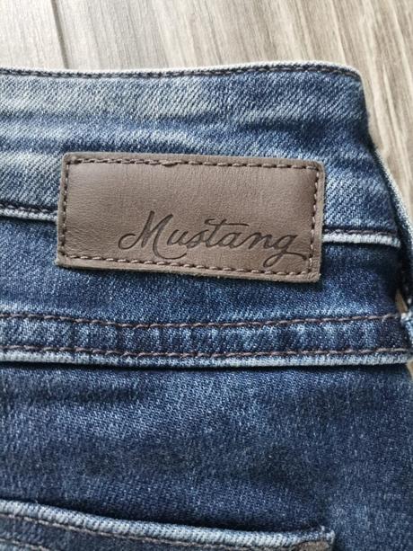 Rifle mustang, mustang,m