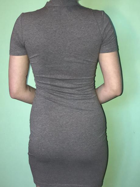 Šaty elasticke xs,s, terranova,s