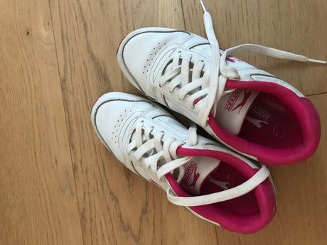 Tenisky na telesnú, 35