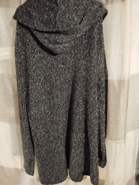 Dámsky predĺžený sveter, 