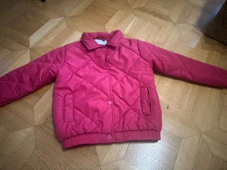 Dievčenská bunda, 122