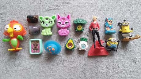 Mimoni avokádo mačka ovca tuleň kameň kinder, 