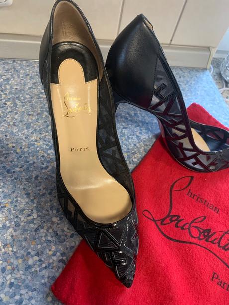 Exkluzívne čierne lodičky christian louboutin, 41