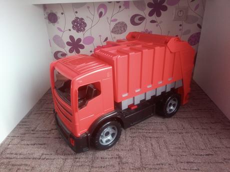 Veľké 63 cm smetiarske auto lena super stav,