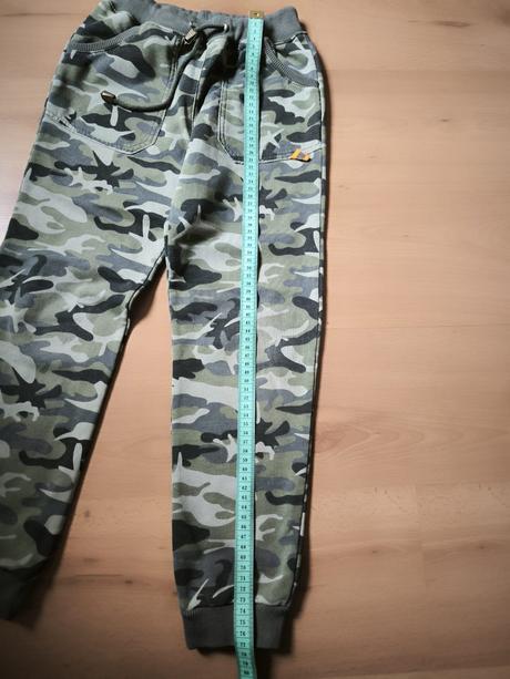 Maskáčové tepláky modelko, modelko,134