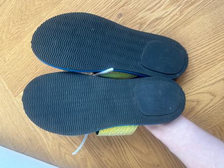 Pollini šľapky v.37, 37