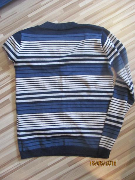 Pružkovaný svetrík, l