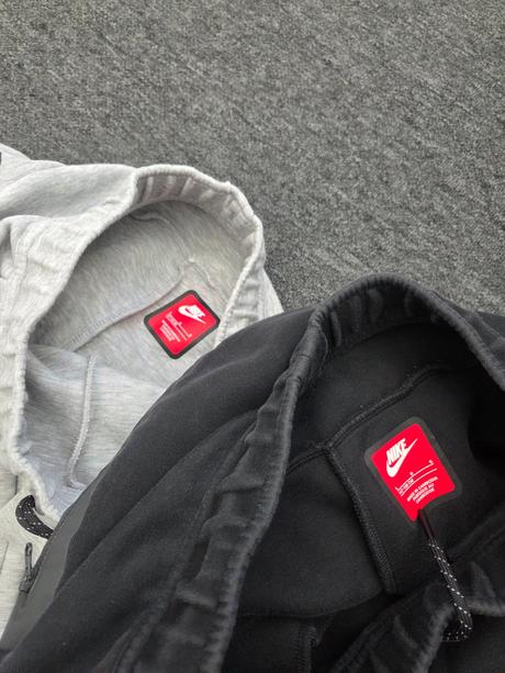 Teplaky, nike,158