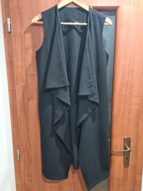 Čierna vesta, esmara,s