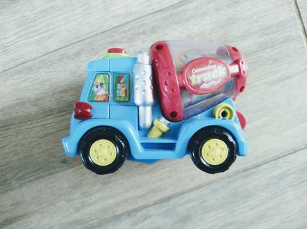 Autíčko miešačka,