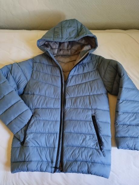 Prechodná vetrovka, reserved,158