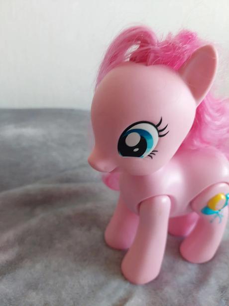 My little pony chodiaci pinkie pie,