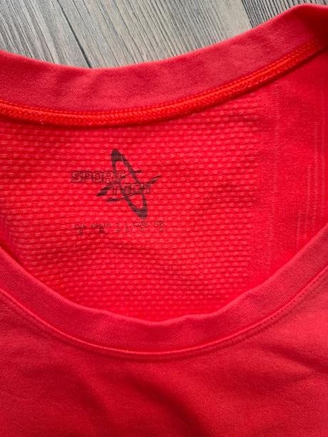 Športove tričko tcm, tcm,s