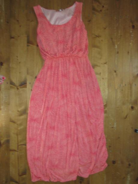 Dlhé koralové šaty, l