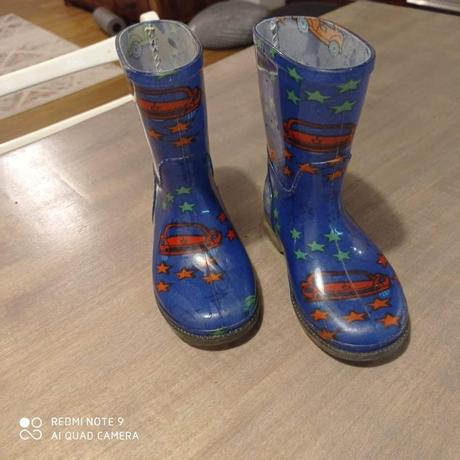 Gumáky chlapec, akomi,24