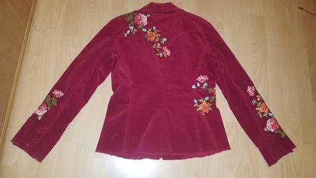 Menčestrové sako s výšivkou l, l