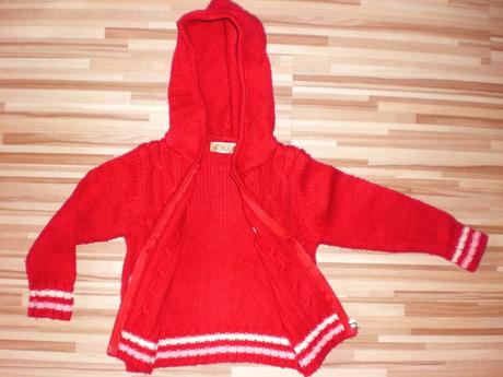 Červený svetrík, lusa, 98