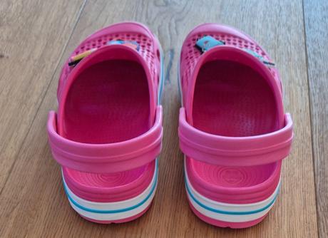 Dievčenské kroksy, 33