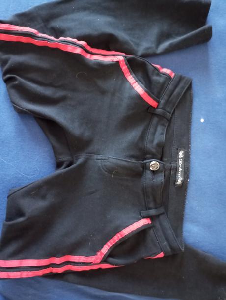 Nohavice s pasikom, 50