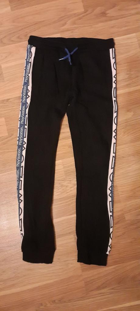 Teplaky c.140 playstation, c&a,140