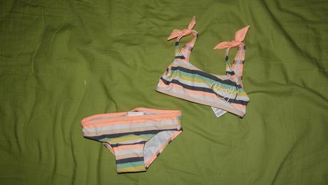Nove plavky roxy, roxy,92