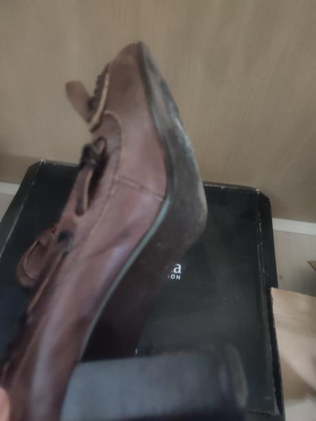 Darujem kozene  topánky za poštovné, 37