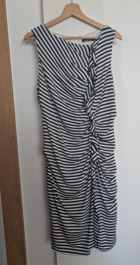 Saty bielomodre pasiky, 40