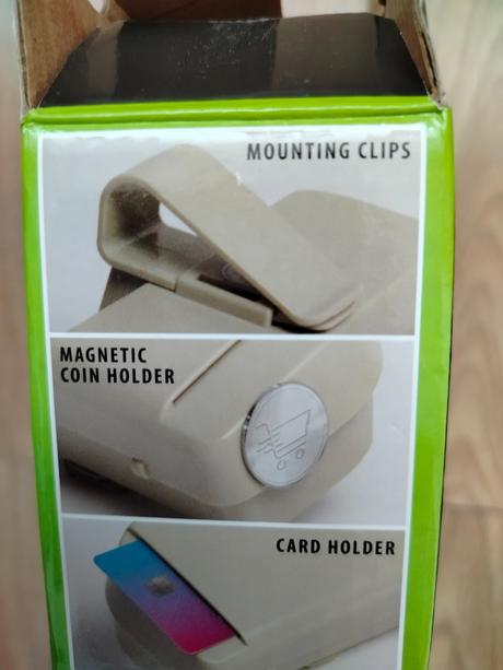 Držiak na okuliare do auta,