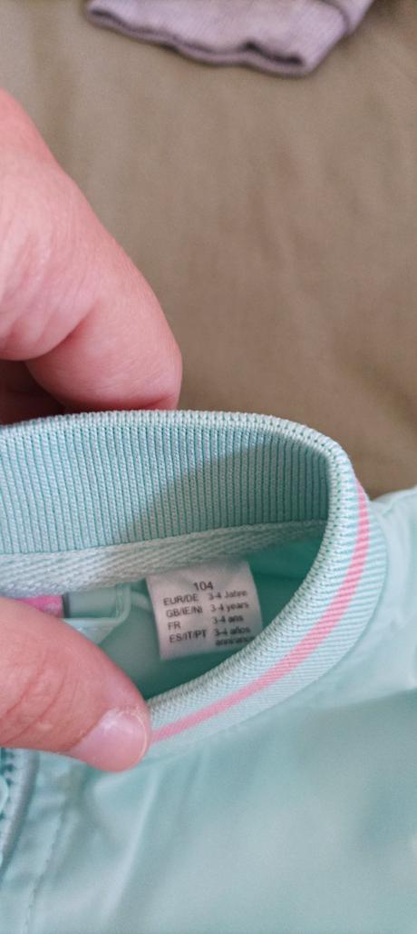 Prechodna bunda, 104