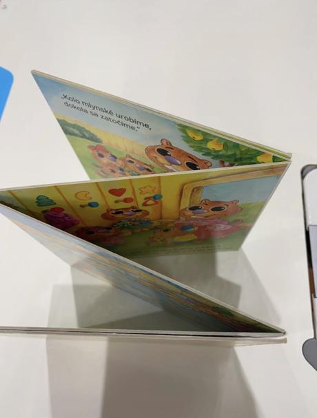 Kniha leporelo bobrik v školke, 