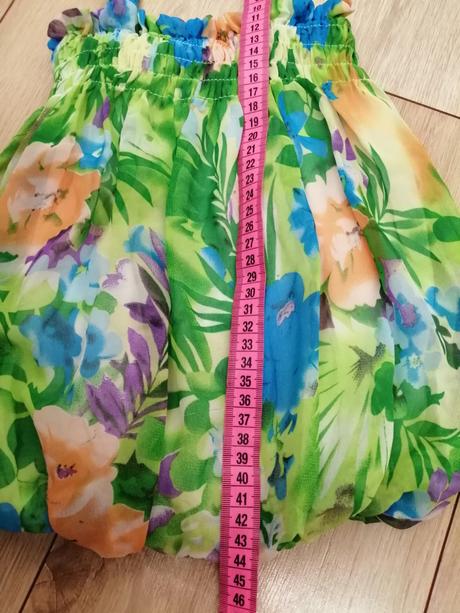 Nádherné tričenko, 92