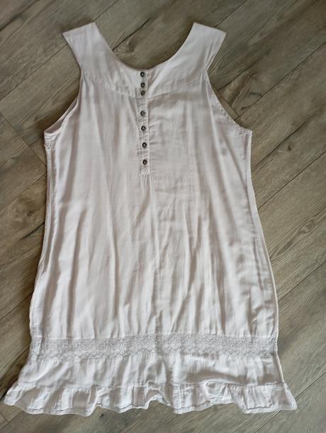 Nádherné romantické letné šaty m/l, m