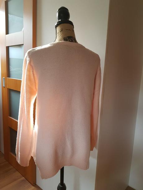 Bledoružový teplučký pulovrík vel.m/l, m