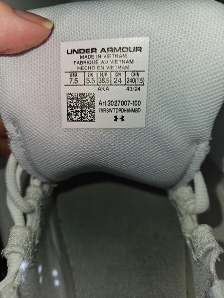 Tenisky, under armour,38