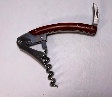 Skladací nôž na kemping/turistiku, 