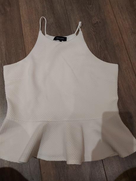 Krasny top, new look,36