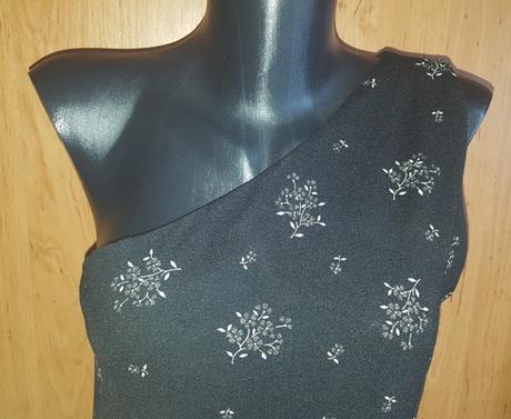 Čierne šaty v. m/l, m