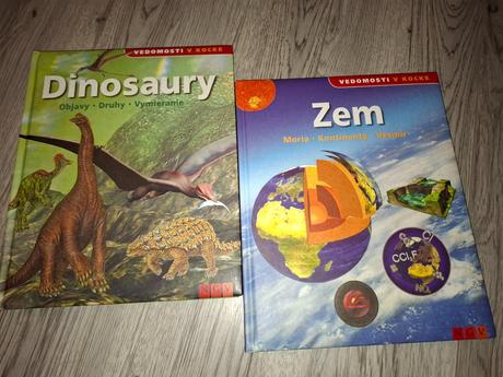 Knihy - vesmir a dinosary,