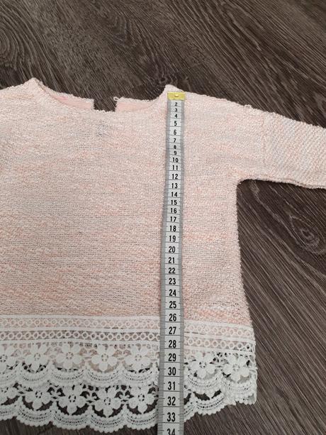 Svetrík s krajkou, 80