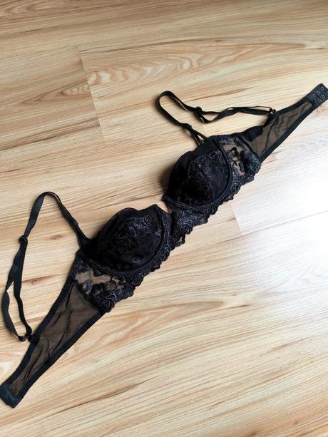 Dámska krajkovaná čierna podprsenka zn. palmers, palmers,80a