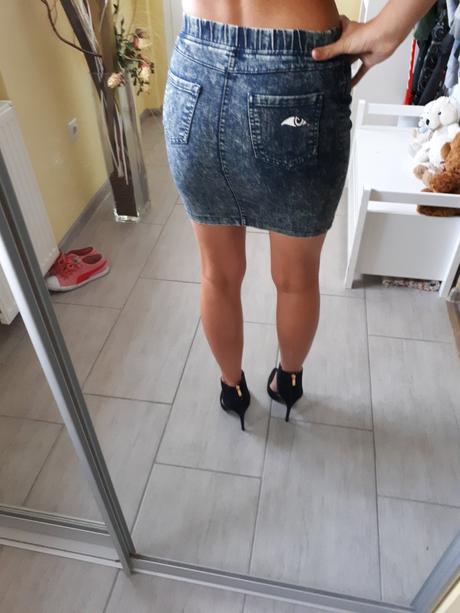 Letná rifľová sukňa, 158