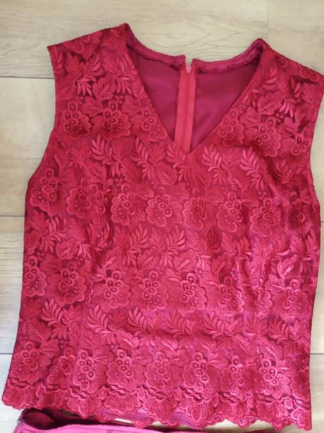 Spoločenské šaty, 40