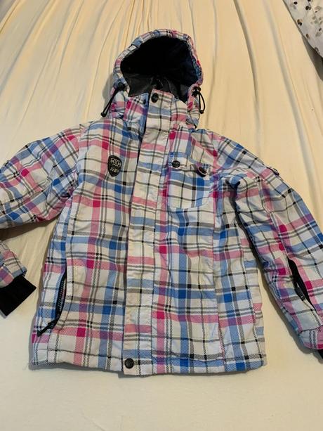 Lyžiarska vetrovka, 140